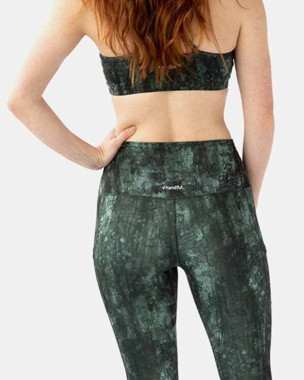 Fabfeat High-Waist Pocket Leggings – Nature Inspired Comfort