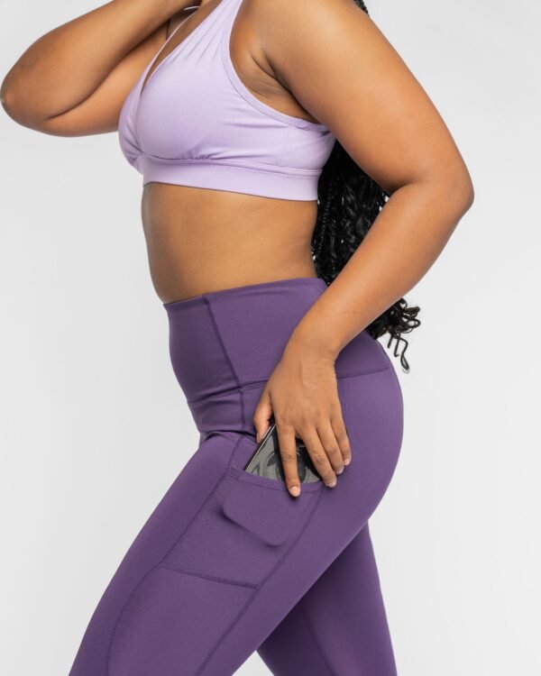 Fabfeat High-Waist Pocket Leggings – Vibrant Purple Comfort