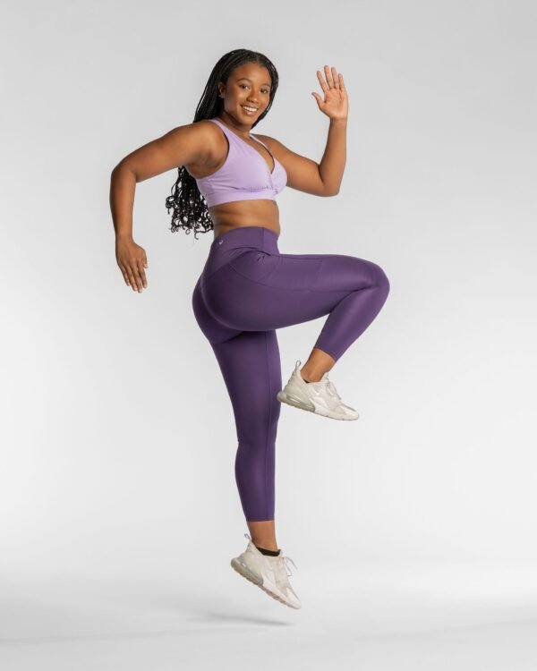 Fabfeat High-Waist Pocket Leggings – Vibrant Purple Comfort